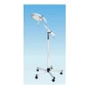 Mach LED 120 szabadon álló, 5-ágú görgős lábbal, állítható magasságú, rövid karos