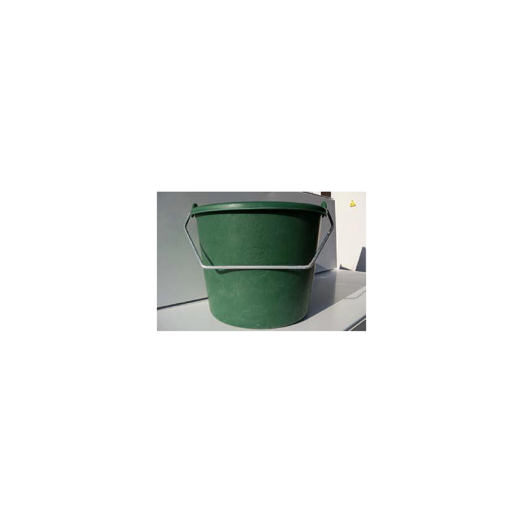 Etetővödör Falra, 20 L