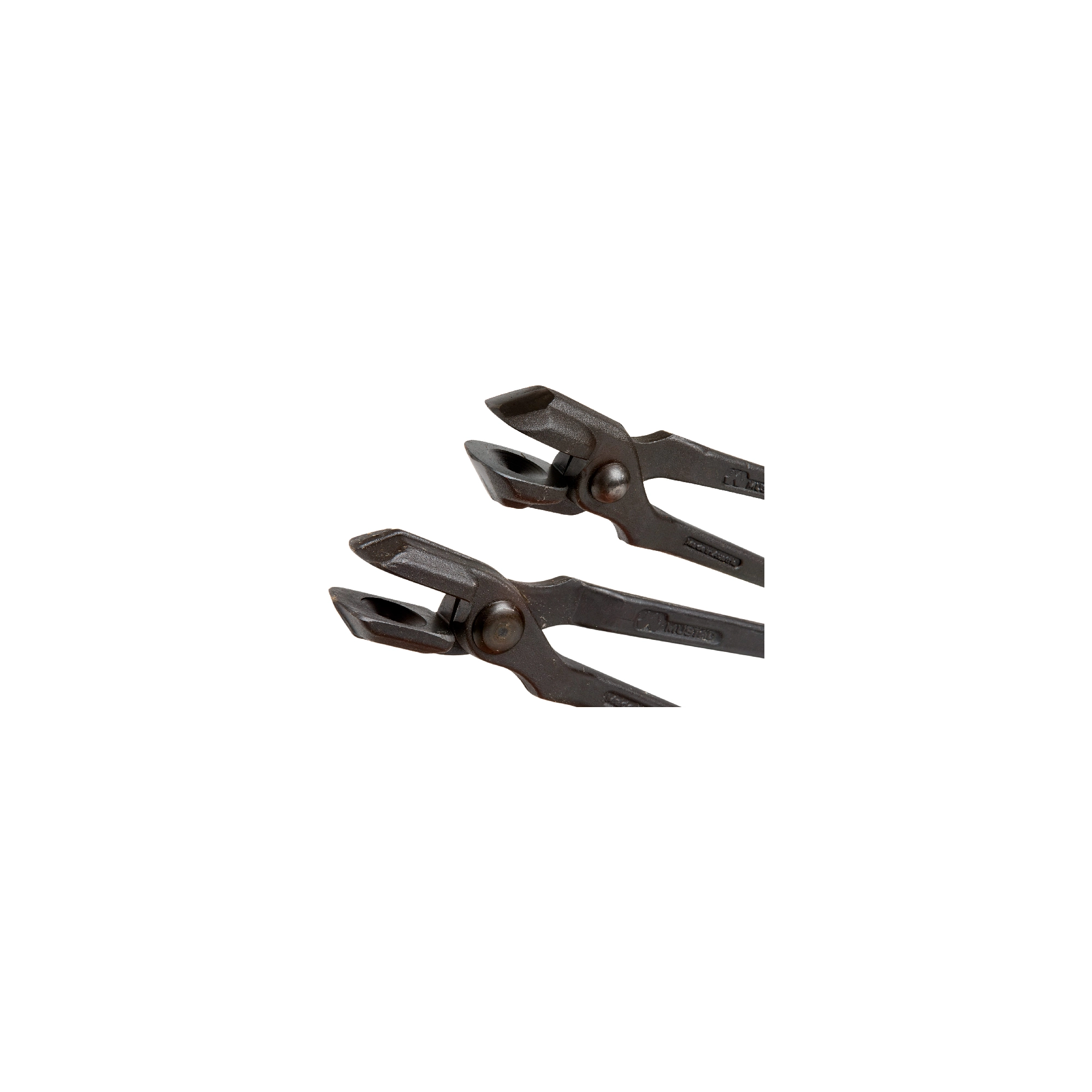 Mustad Sell Tűzifogó 8mm