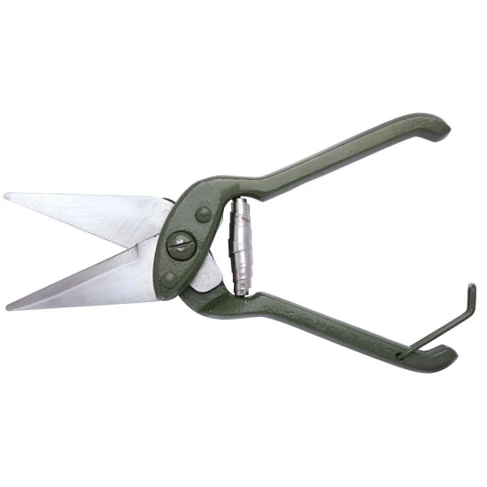 Karomvágó olló juhok számára