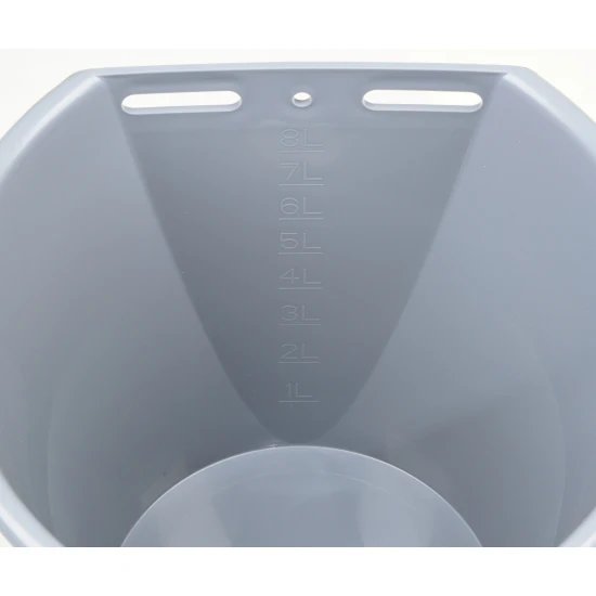 KERBL Borjúitató Vödör 1 Cumis Műanyag